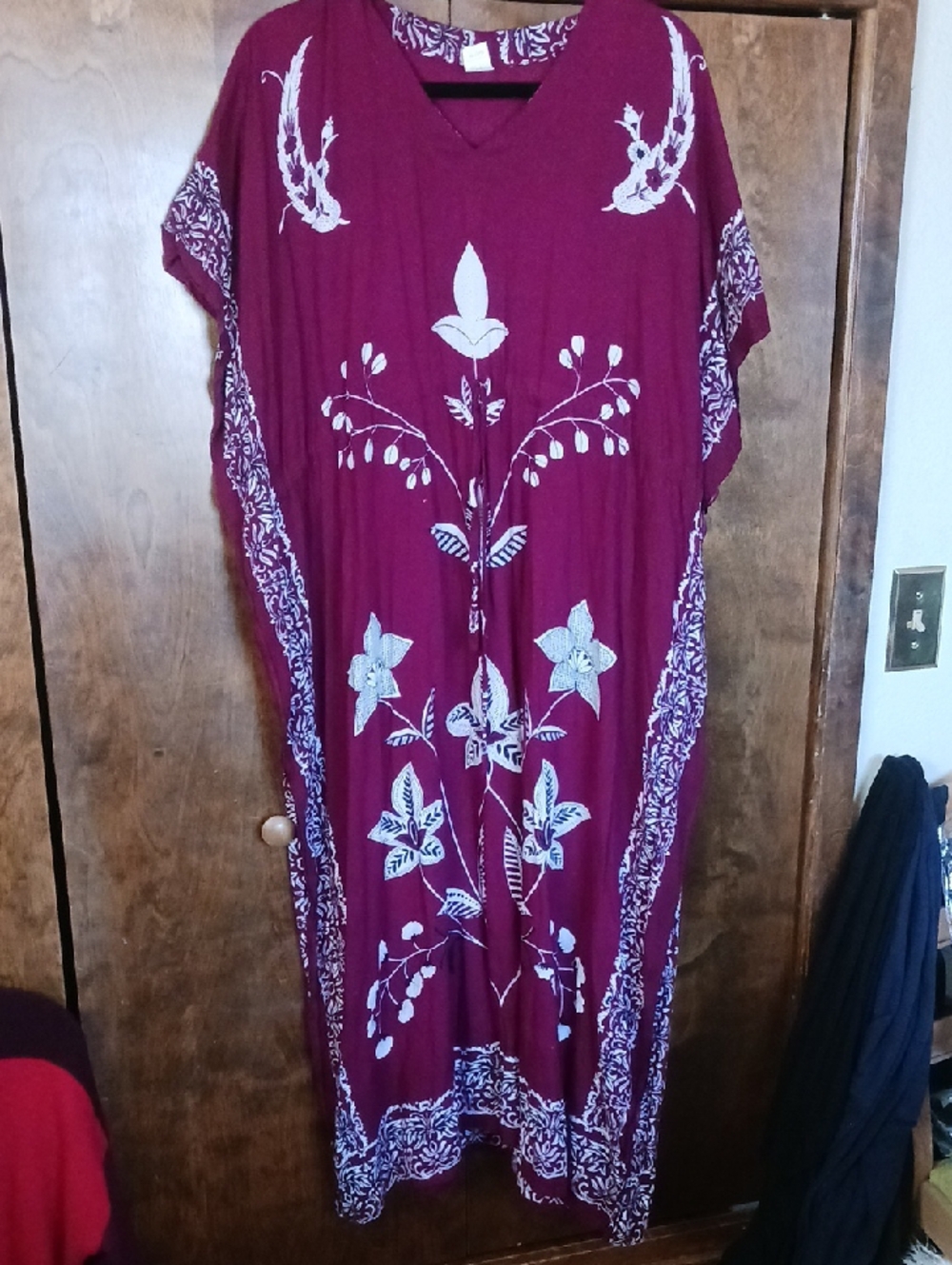 Embroidered Berry Maxi Caftan Dress - Relaxed Fit